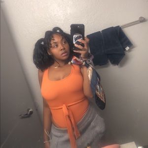 Meet your Posher, Canisha